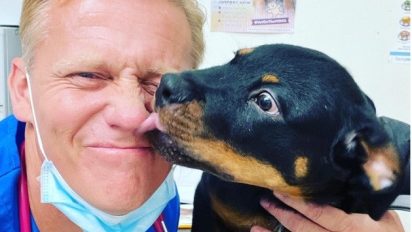 Poo-ch happens: the expert guide to your dog's poo - with Vet Dr Scott Miller